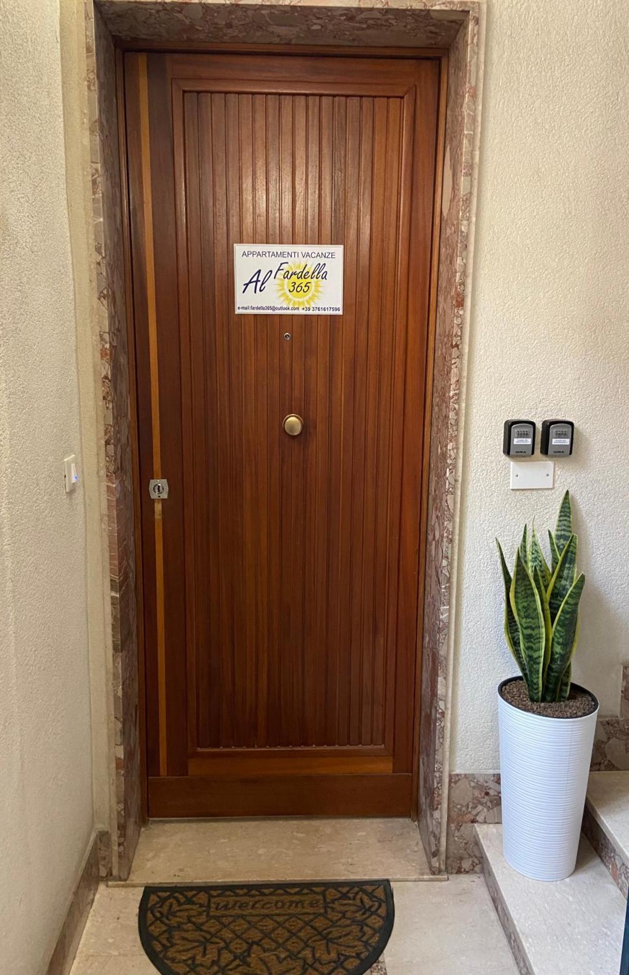 טרפאני Appartamenti Al Fardella 365 מראה חיצוני תמונה